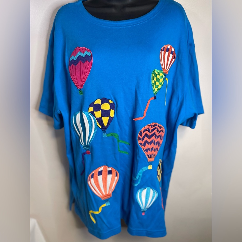 Vintage Bechamel Blue Short Sleeve Tee with Playful Balloon Design
